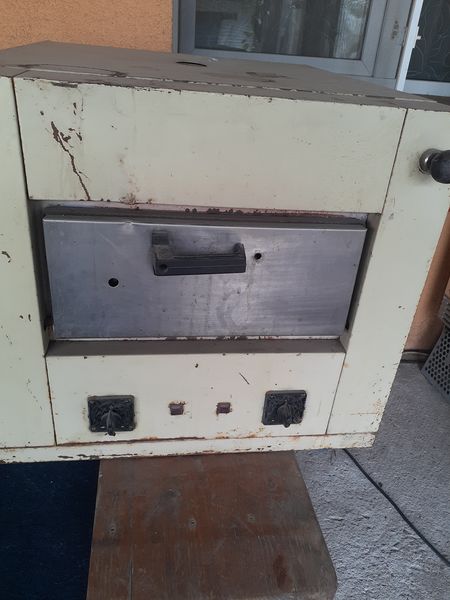 Cuptor pizza electric 380 volti, cuptor profesional